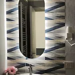 לינה וארוחת בוקר Rosa 3*